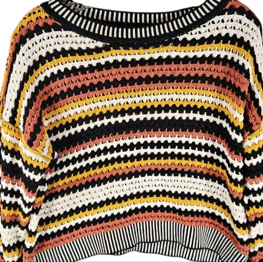 Skies Are Blue Crop Knit Crochet Striped Long Sleeve Sweater XS Style Cozy Fall